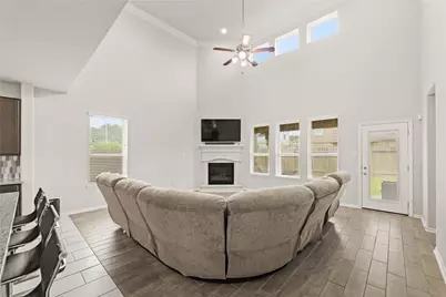 11107 Larkspur Dale Court, Houston, TX 77044 - Photo 12