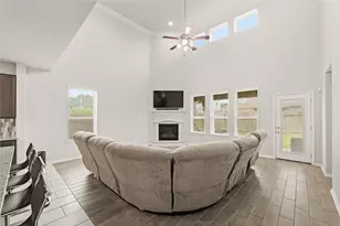 11107 Larkspur Dl Ct, Houston, TX 77044 - Photo 12