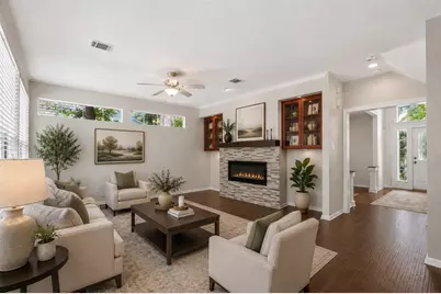 19 Heather Wisp Place, The Woodlands, TX 77381 - Photo 2