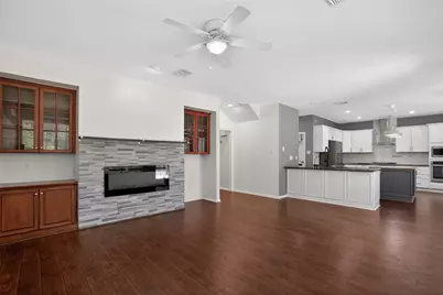 19 Heather Wisp Place, The Woodlands, TX 77381 - Photo 16