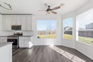 40 Morro Bay Dr, Manvel, TX 77578 - Photo 14