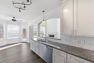 40 Morro Bay Dr, Manvel, TX 77578 - Photo 20