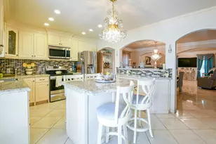 9411 Kingsvalley St, Houston, TX 77075 - Photo 12