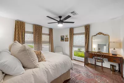 114 E Obryant Street, Bellville, TX 77418 - Photo 10