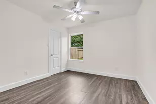 11919 Prosperity Point Dr, Houston, TX 77048 - Photo 20