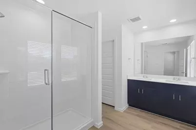 7720 Inwood Grove Lane, Houston, TX 77088 - Photo 16