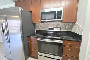 8100 Cambridge St, Houston, TX 77054 - Photo 8