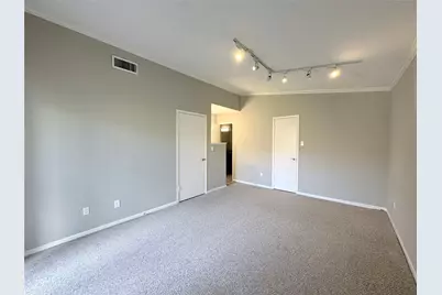 8100 Cambridge Street #104, Houston, TX 77054 - Photo 14