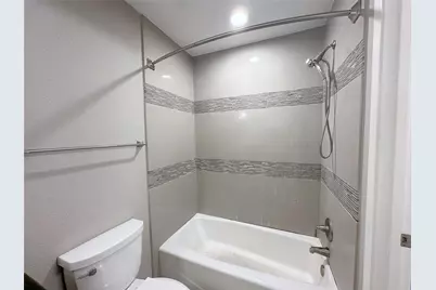 8100 Cambridge Street #104, Houston, TX 77054 - Photo 18