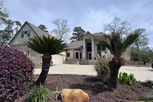 707 Fairway Oaks, Conroe, TX 77302 - Photo 2