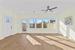 6004 Bacher St, Houston, TX 77028 - Photo 8