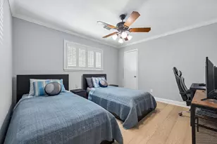 13931 Barryknoll Ln, Houston, TX 77079 - Photo 26