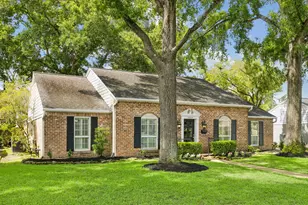 13931 Barryknoll Ln, Houston, TX 77079 - Photo 36