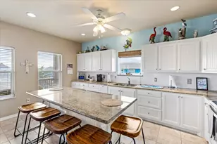 919 Eastview, Crystal Beach, TX 77650 - Photo 20