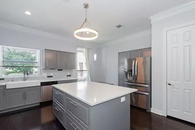 5507 Darling Street, Houston, TX 77007 - Photo 12