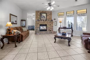 12315 Fisher Dr, Baytown, TX 77523 - Photo 10