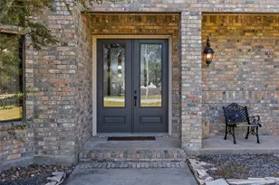 12315 Fisher Dr, Baytown, TX 77523 - Photo 6