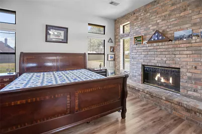 12315 Fisher Drive, Mont Belvieu, TX 77523 - Photo 20