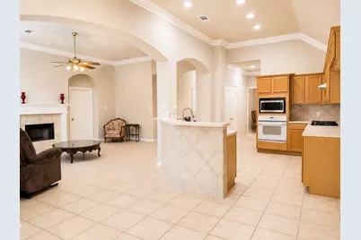 519 Oleander Street, Lake Jackson, TX 77566 - Photo 4
