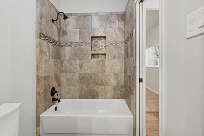 52 La Jolla Circle, Montgomery, TX 77356 - Photo 16