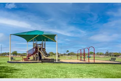 311 W Bend Drive, League City, TX 77573 - Photo 30