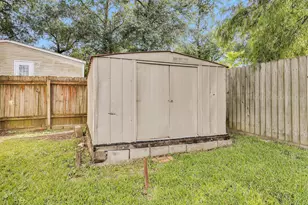 12969 Aspen Way, Willis, TX 77318 - Photo 32