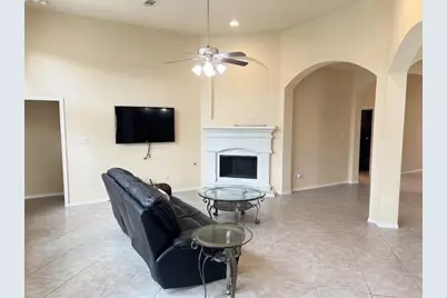 21819 Oleaster Springs Ln, Richmond, TX 77469 - Photo 2