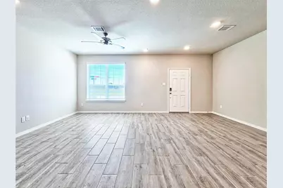 8002 Scanlan Trace, Missouri City, TX 77459 - Photo 4