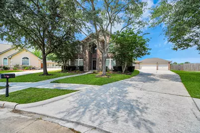 4230 Waterwood Drive, Baytown, TX 77521 - Photo 2
