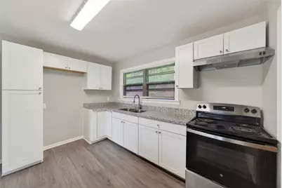 6718 Crosswell Street, Houston, TX 77087 - Photo 10