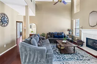 14215 Grove Estates Ln, Cypress, TX 77429 - Photo 4