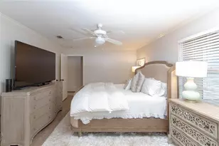 4607 Pine St, Bellaire, TX 77401 - Photo 22