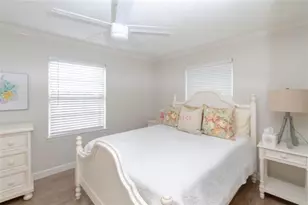 4607 Pine St, Bellaire, TX 77401 - Photo 12