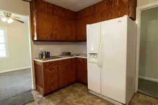 140 Laurel St, Lake Jackson, TX 77566 - Photo 14