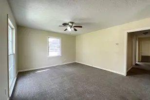 140 Laurel St, Lake Jackson, TX 77566 - Photo 8