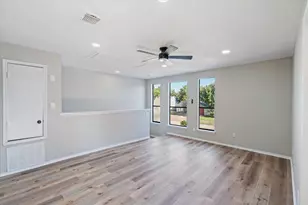 5811 Fair Forest Dr, Houston, TX 77088 - Photo 8