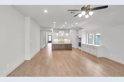 26516 Pioneer Pointe Court, Montgomery, TX 77316 - Photo 4