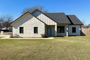 505 Brazos St, Crockett, TX 75835 - Photo 2