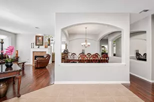 11414 Sleepy Hollow Trail Ln, Houston, TX 77089 - Photo 2
