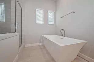 8925 Grovner Pl, Houston, TX 77055 - Photo 22