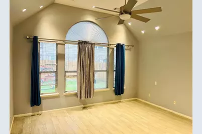 9539 Still Cove Lane, Houston, TX 77089 - Photo 18