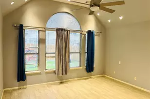 9539 Still Cove Ln, Houston, TX 77089 - Photo 18