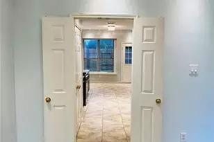 9539 Still Cove Ln, Houston, TX 77089 - Photo 8