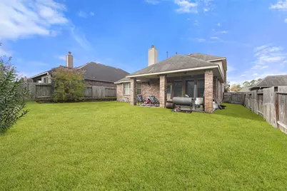 111 Quail Meadow Drive, Conroe, TX 77384 - Photo 10