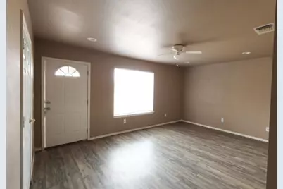 507 49th Street, Lubbock, TX 79404 - Photo 8
