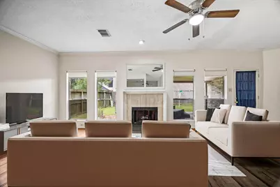 16326 Brush Meadow Court, Sugar Land, TX 77498 - Photo 4