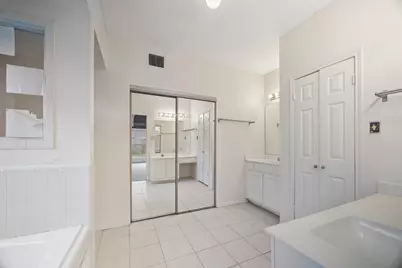 16326 Brush Meadow Court, Sugar Land, TX 77498 - Photo 10