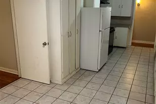 1303 Red Bud Ln Ln, La Marque, TX 77568 - Photo 8