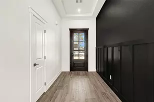 105 Bledsoe St, Prairie View, TX 77445 - Photo 8