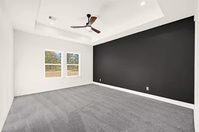 105 Bledsoe St, Hempstead, TX 77445 - Photo 18